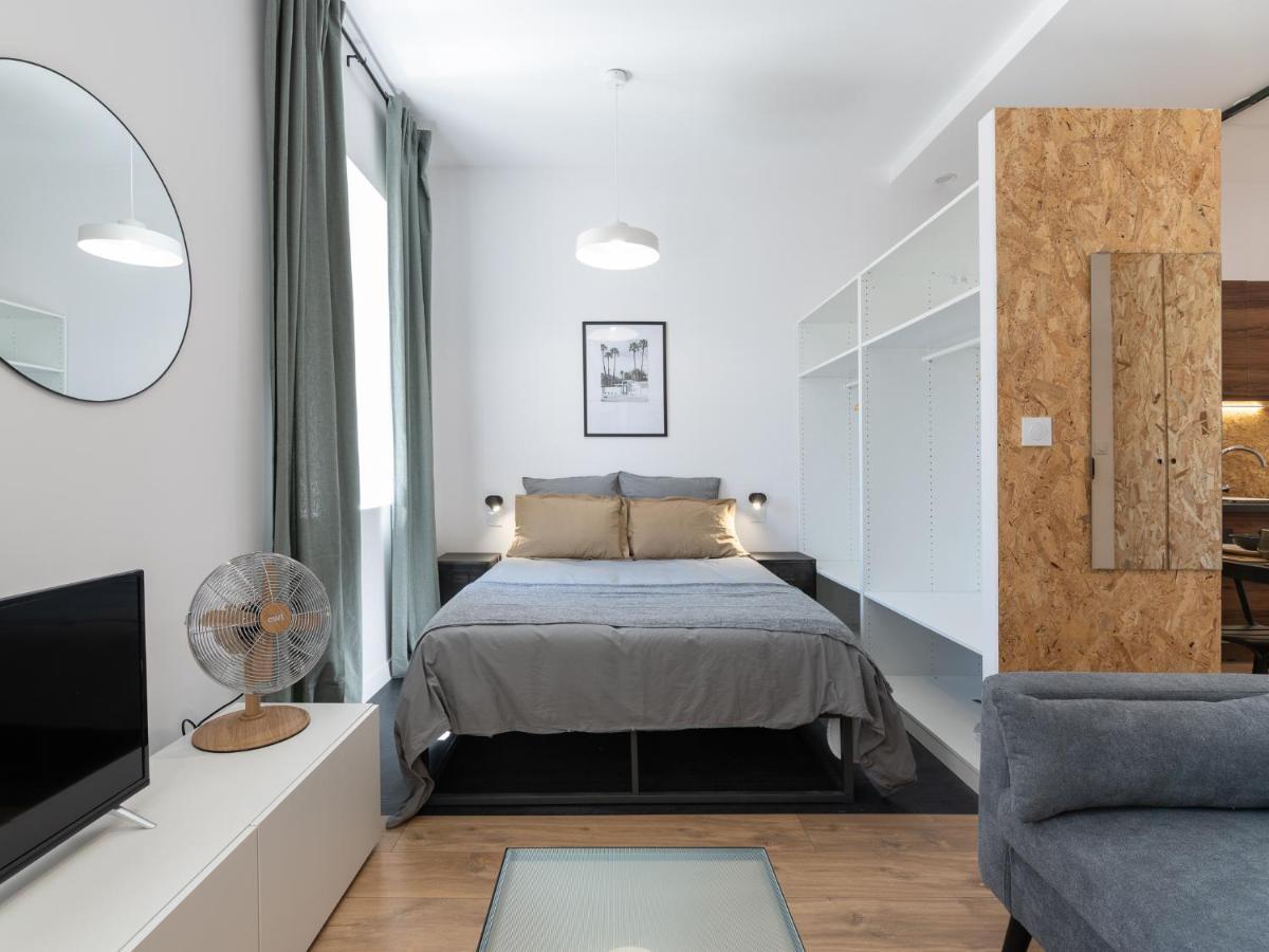 L'Escapade Roannaise Apartment โรอาน ภายนอก รูปภาพ