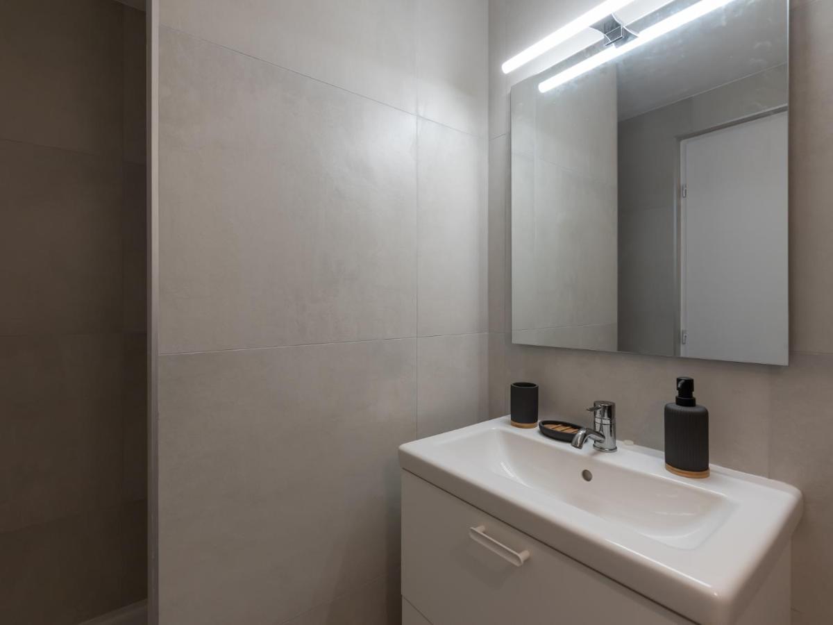 L'Escapade Roannaise Apartment โรอาน ภายนอก รูปภาพ